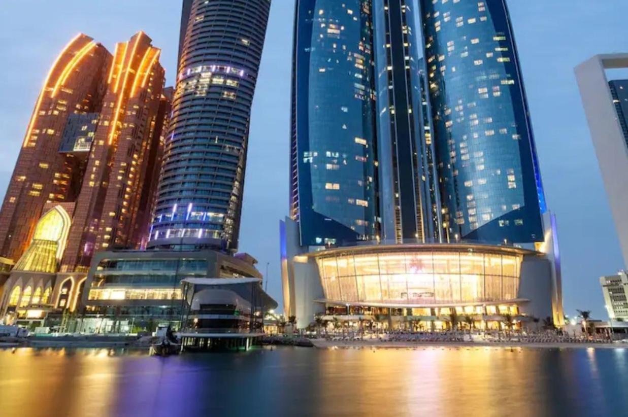 Abu Dhabi Center - For Elites Lejlighed Eksteriør billede
